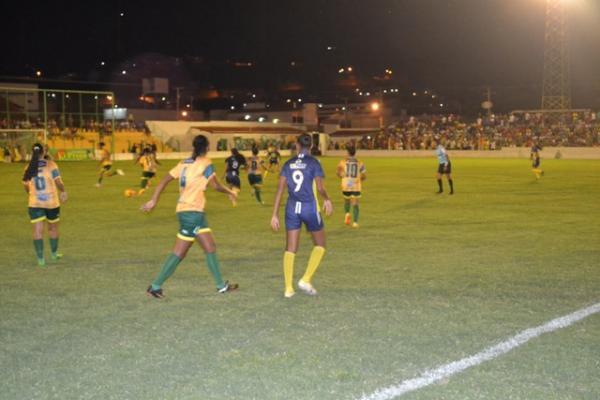 Sociedade Esportiva de Picos venceu o Esmac do Pará pelo placar de 1 a 0. (Imagem:José Maria Barros)