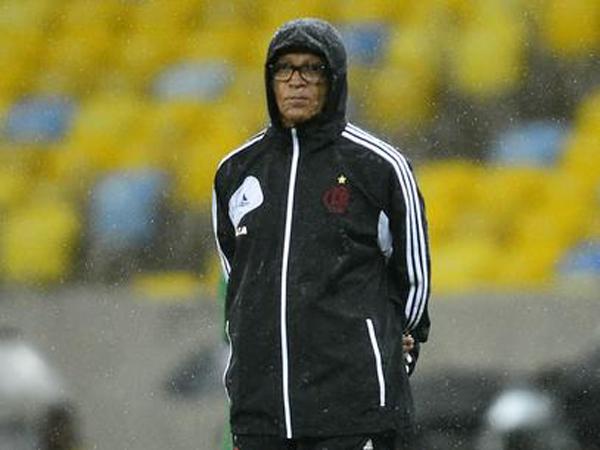T&eacute;cnico Jayme do flamengo(Imagem:Reprodu&ccedil;&atilde;o)