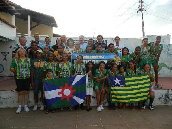 Time feminino de Picos(Imagem:Divulga&ccedil;&atilde;o)