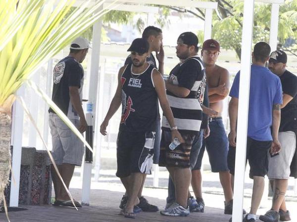 Torcedores organizados(Imagem:Reprodu&ccedil;&atilde;o)