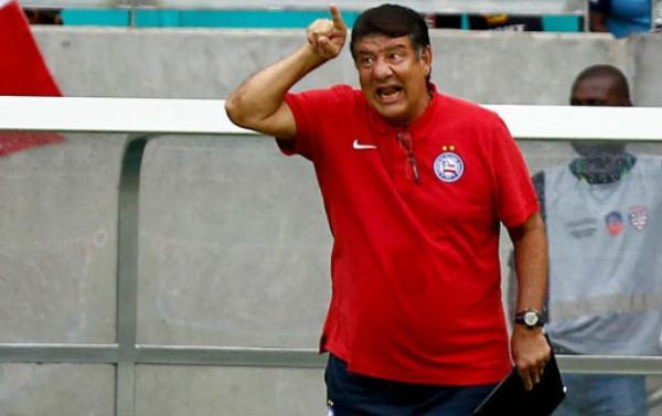 Treinador foi demitido na manhã desta segunda-feira (Imagem:Reprodução)