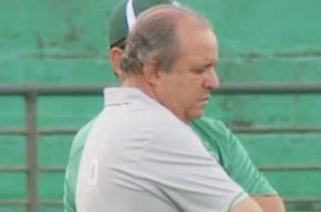 Vadão elogia Joinville
