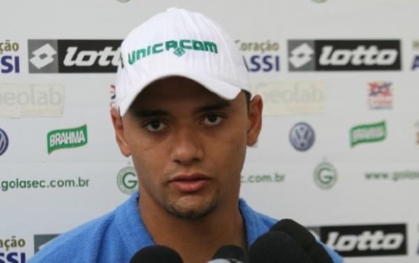 Valmir Lucas retornou ao time do Goiás na última rodada após cinco jogos se recuperando de lesão(Imagem:Rosiron Rodrigues)