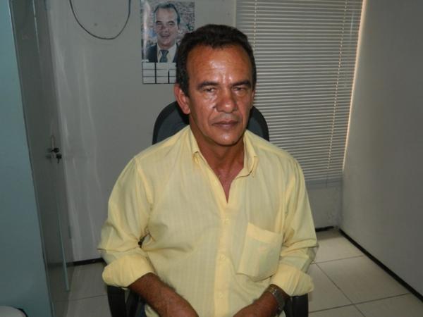 Vereador Manoel Vieira confirma denúncias(Imagem:Reprodução)