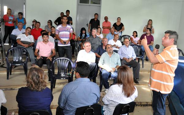 Vice-governador Zé Filho em reunião com lideranças do PMDB.(Imagem:Divulgação)