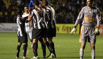 Victor já foi expulso em duas partidas neste Brasileiro 2013