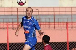 Volante Zanini voltou a marcar pelo Vitória-ES