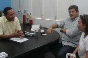 Zé Filho reunido com prefeito.
