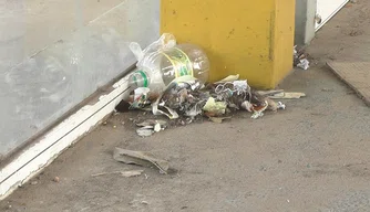 População denuncia lixo em estação da Tabuleta